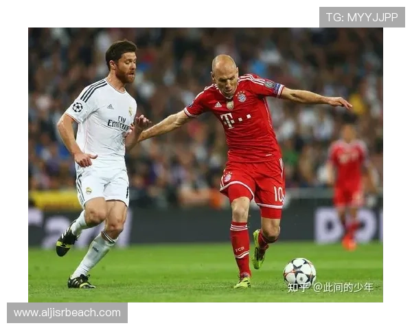 拉菲尼亚 vs 罗本:左脚内切效率与战术作用对比 拉菲尼亚 vs 罗本:左脚内切效率与战术作用对比