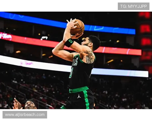 塔图姆挡拆制造投篮空间提升关键时刻得分效率